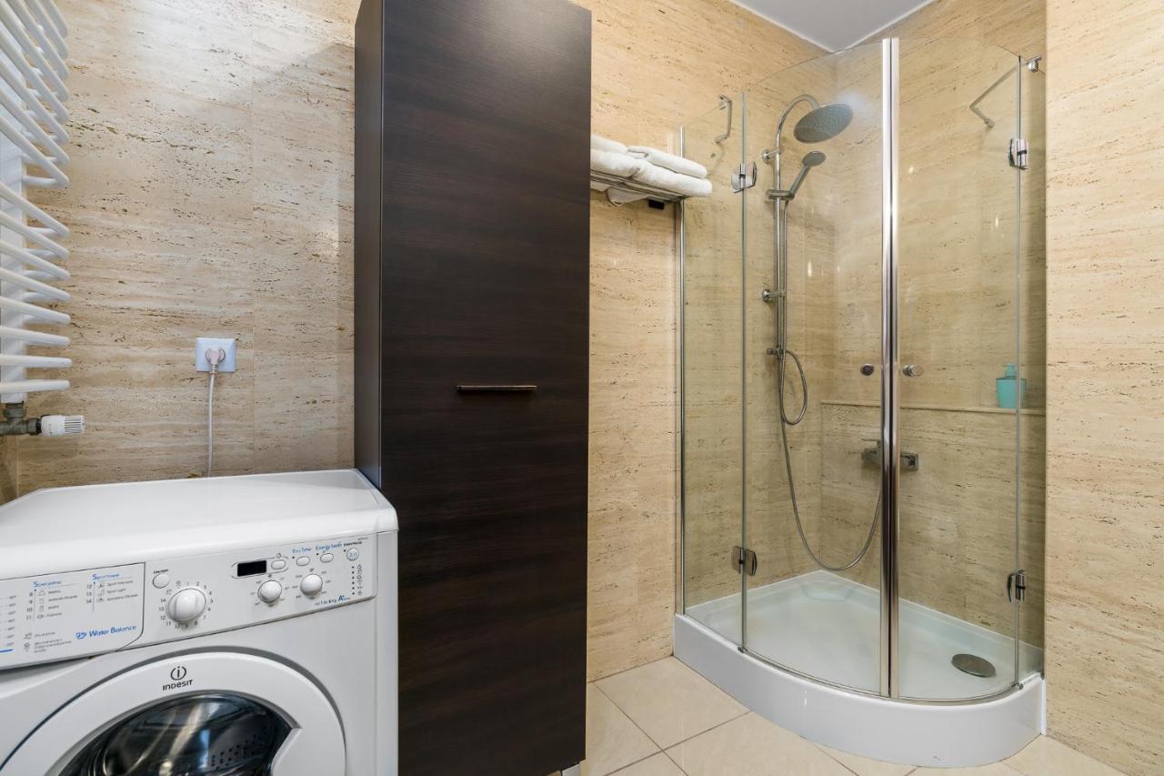 פוזנן Sleepway Apartments - Garbary 95-112A מראה חיצוני תמונה