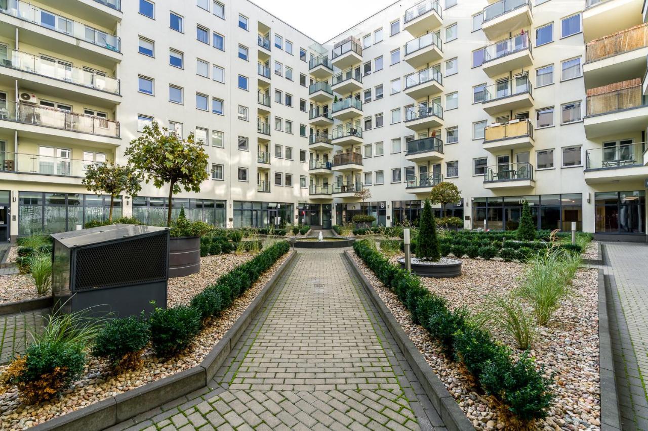 פוזנן Sleepway Apartments - Garbary 95-112A מראה חיצוני תמונה